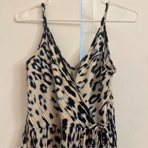 Women's H&M Sleeveless Leopard  Print Pleated Sun Dress Sz XS